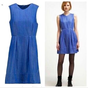 The GAP  designed and crafted size 10